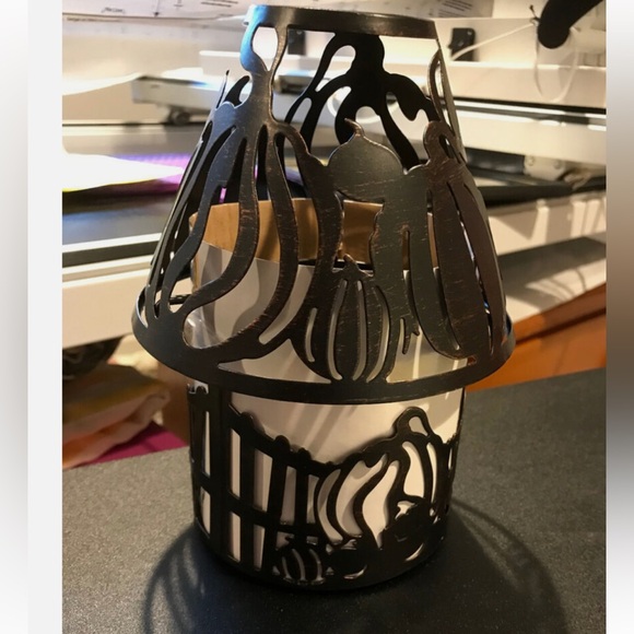 PUMPKIN CANDLE SLEEVE - BLACK METAL PUMPKIN PATCH CUT OUT - Picture 1 of 8